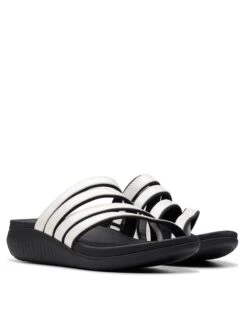 Clarks GLIDE HI IRIS -Hispanitas Shoes Shop 31042943 02 1 2