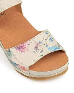 213 -Hispanitas Shoes Shop 39942905 05