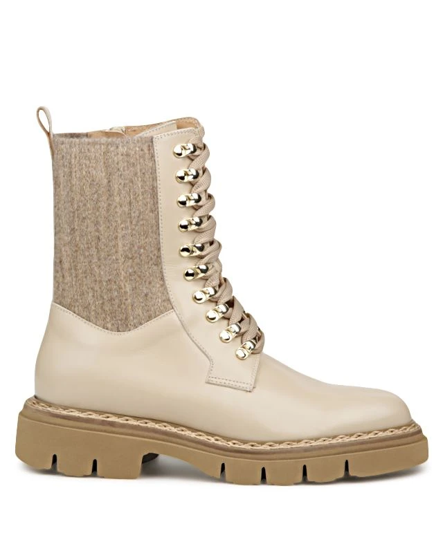 DEANNA BOOTIE 4 DEANNA BOOTIE - Image 2